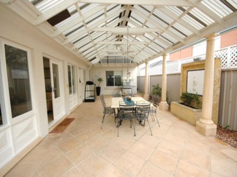 10 York Avenue East, Fulham Gardens SA 5024