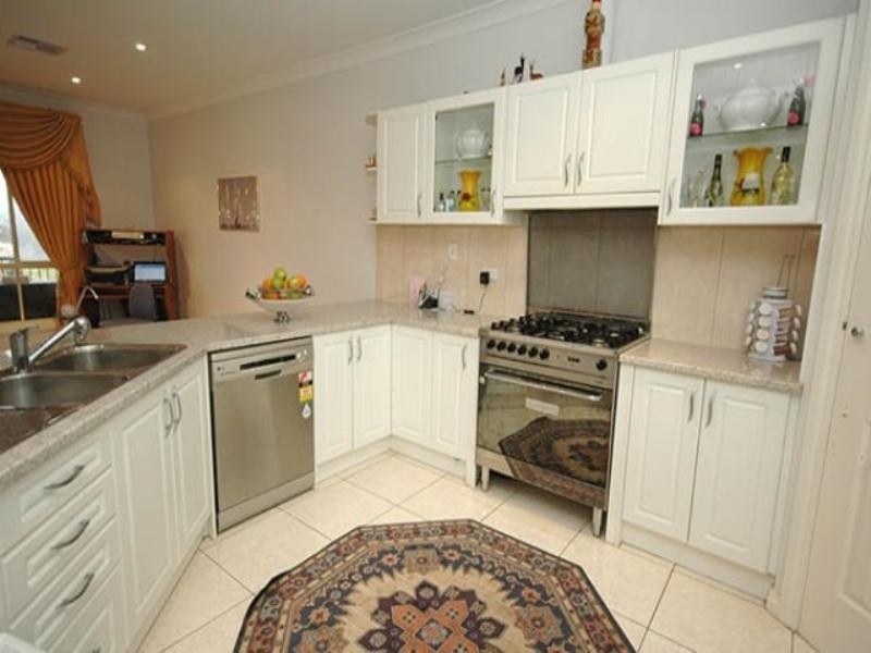 31 Reordan Drive, Greenwith SA 5125