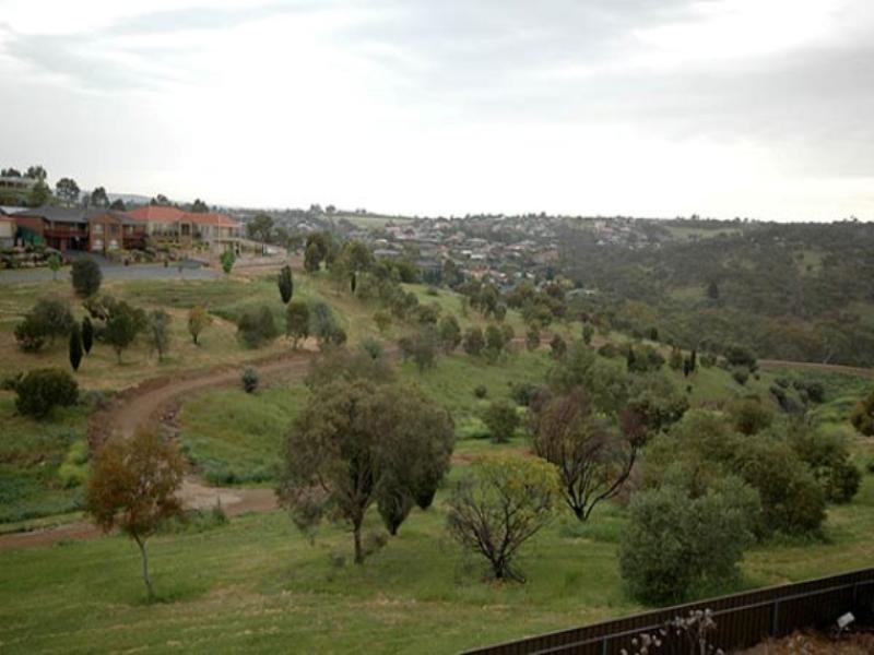 31 Reordan Drive, Greenwith SA 5125