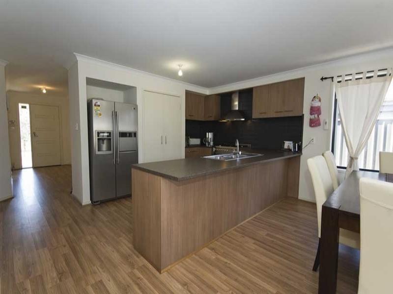 24 Wattlebird Drive, Burton SA 5110