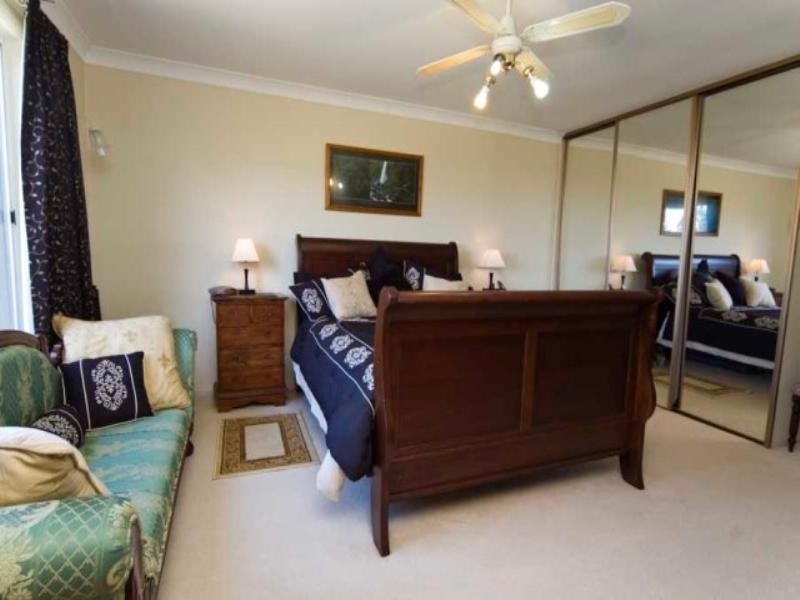 16 Hilltop Drive, Upper Sturt SA 5156