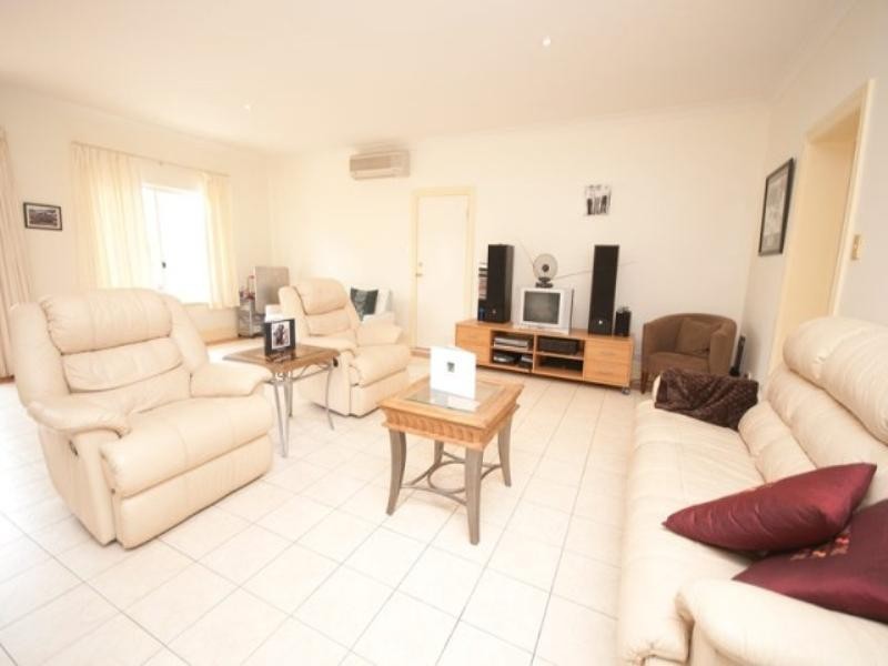 33-35 Cobbler Drive, Greenwith SA 5125