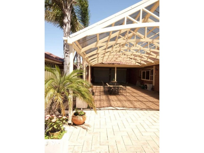 2 Wychwood Court, Findon SA 5023