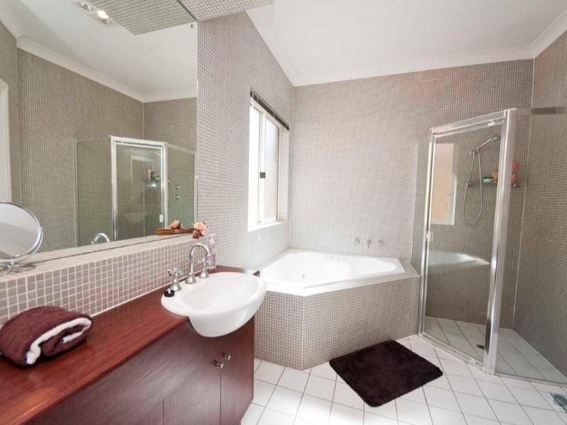 7 Ridgefield Avenue, Paradise SA 5075