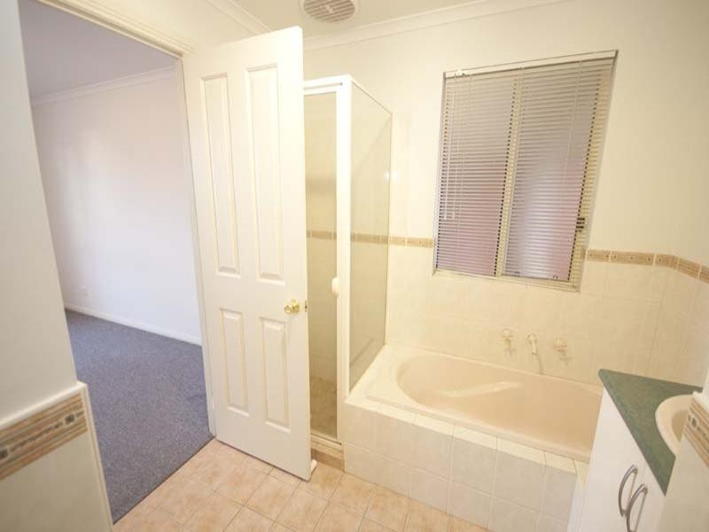 4/14 Leader Street, Rosewater SA 5013