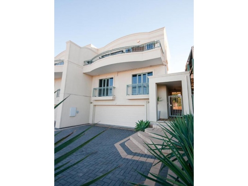 425a Military Road, Grange SA 5022