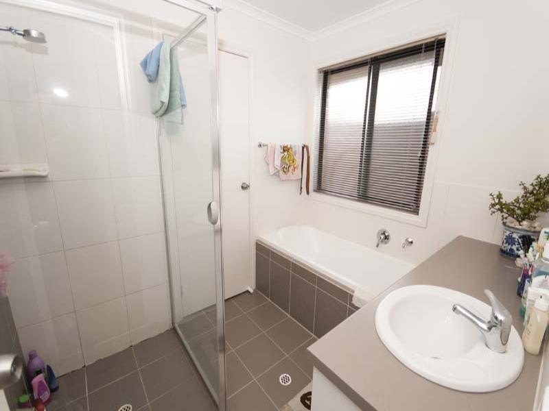 19 Yellow Gum Avenue, Athol Park SA 5012