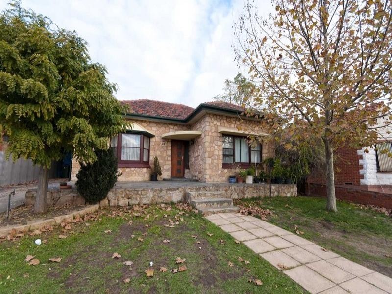 28 Seaview Grove, Blair Athol SA 5084