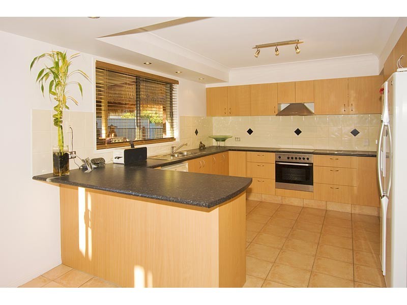 35 Mainsail Street, Currumbin Waters QLD 4223