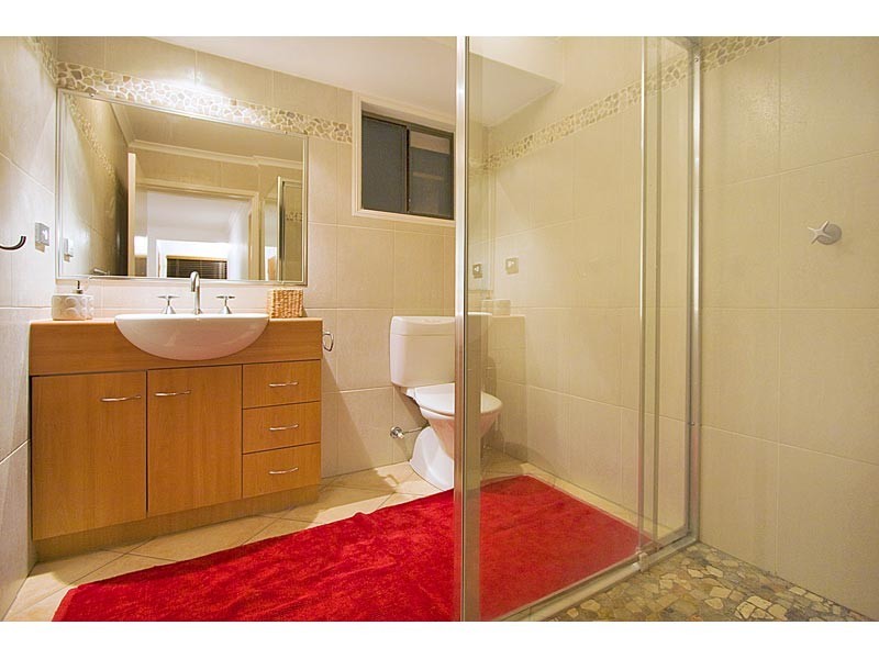 35 Mainsail Street, Currumbin Waters QLD 4223