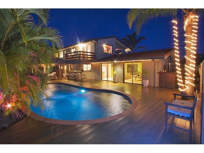 35 Mainsail Street, Currumbin Waters QLD 4223