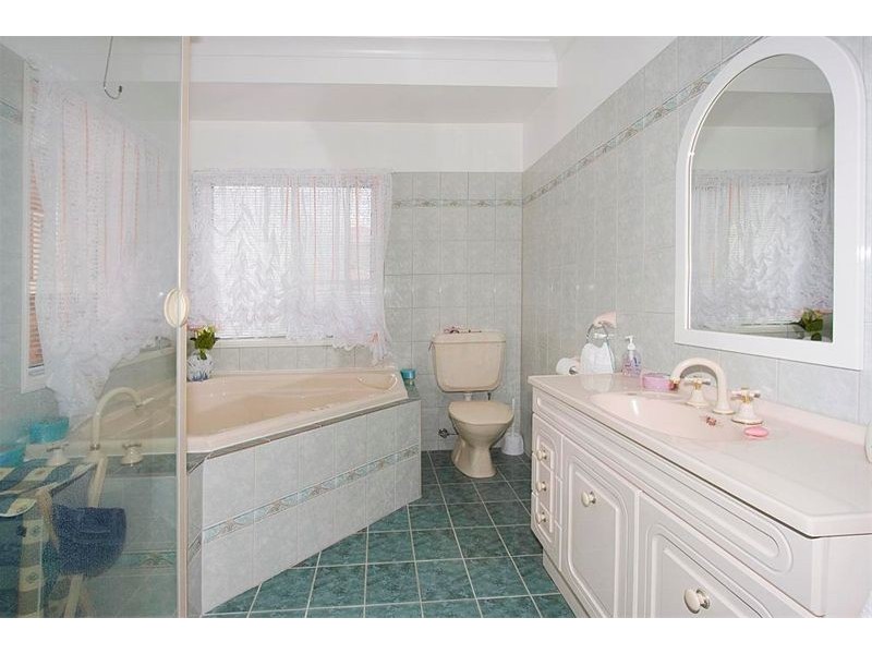 27 Sierra Vista Boulevard, Bilambil Heights NSW 2486