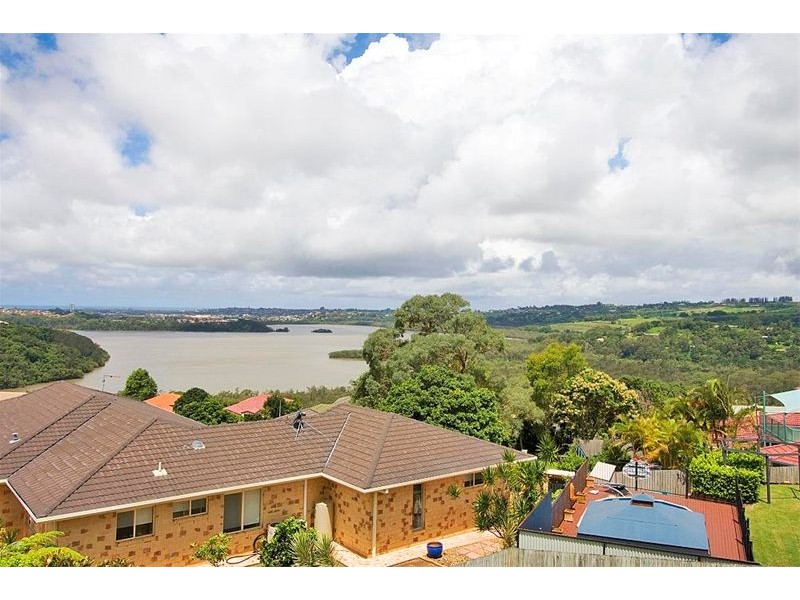 27 Sierra Vista Boulevard, Bilambil Heights NSW 2486