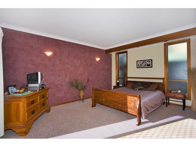 1 Coolabah Court, Banora Point NSW 2486