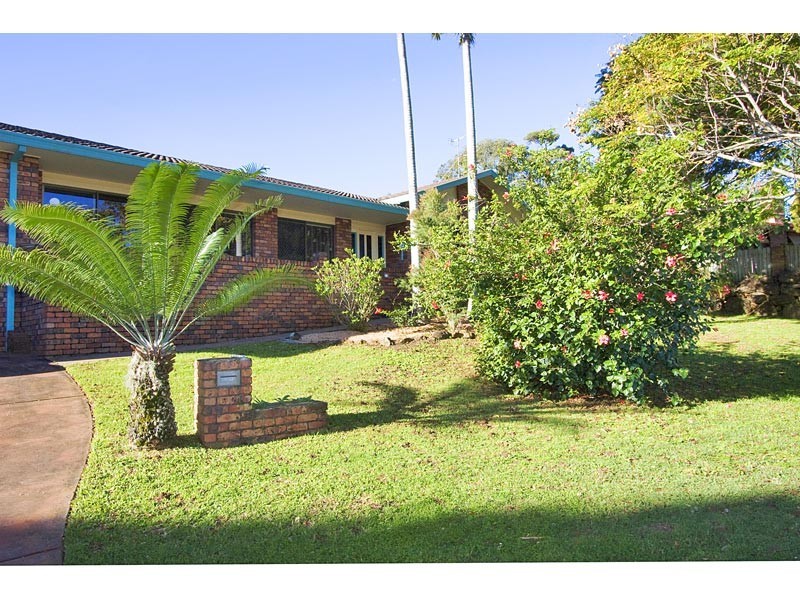1 Coolabah Court, Banora Point NSW 2486