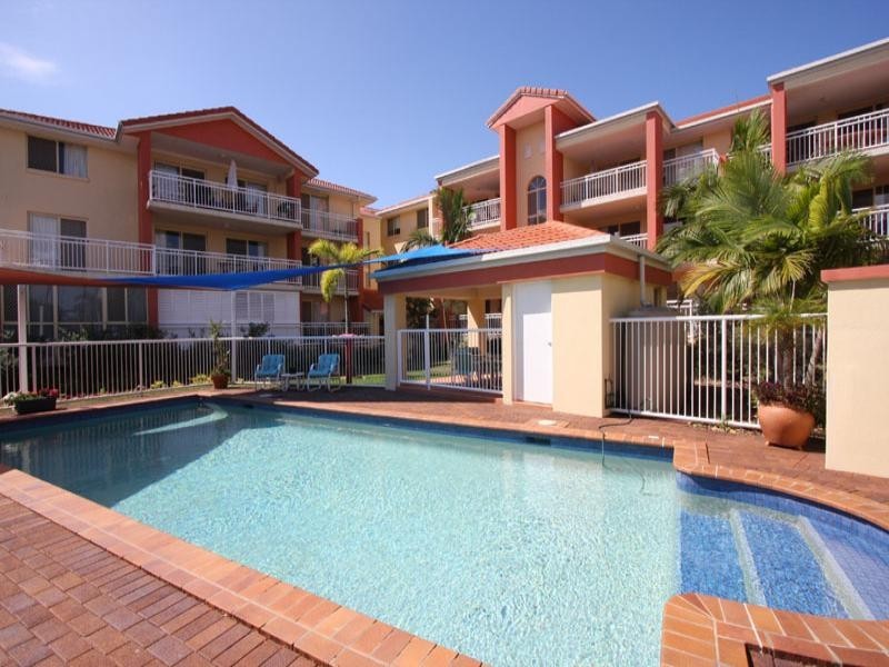 5/2105 Gold Coast High Way, Miami QLD 4220