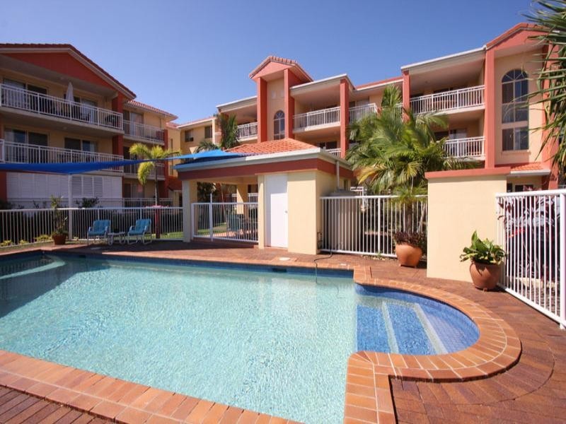 5/2105 Gold Coast High Way, Miami QLD 4220