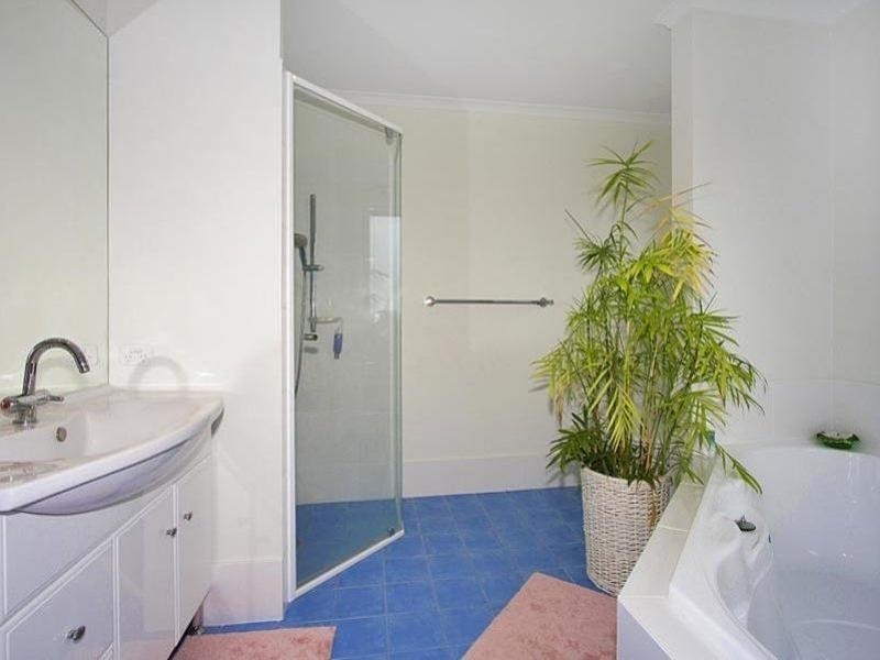 10 Dianella Drive, Casuarina NSW 2487