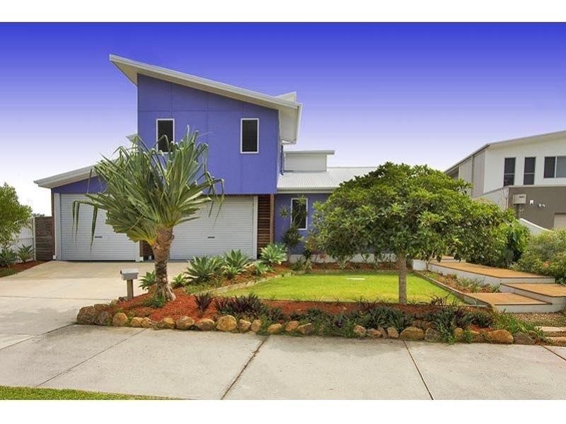 10 Dianella Drive, Casuarina NSW 2487