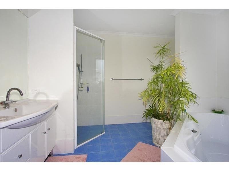 10 Dianella Drive, Casuarina NSW 2487