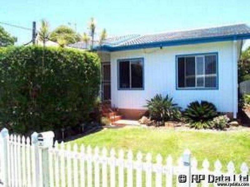 7 Waugh Street, Chinderah NSW 2487