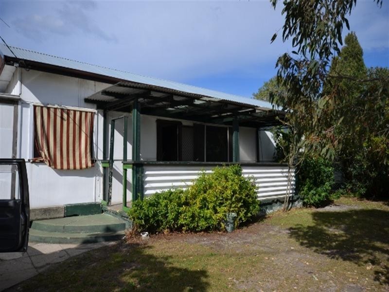143 Budgewoi Road, Budgewoi NSW 2262