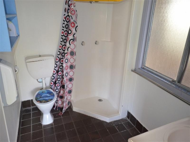 143 Budgewoi Road, Budgewoi NSW 2262