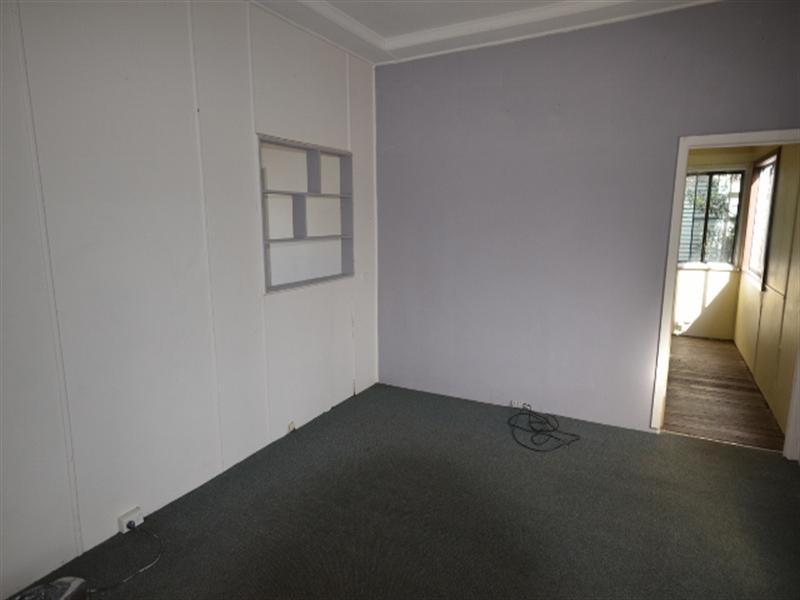 143 Budgewoi Road, Budgewoi NSW 2262