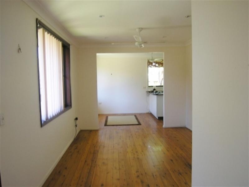 49 Laelana Avenue, Budgewoi NSW 2262