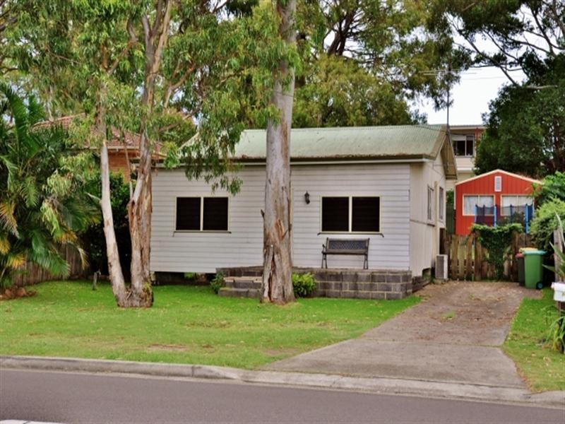 74 Scenic Drive, Budgewoi NSW 2262