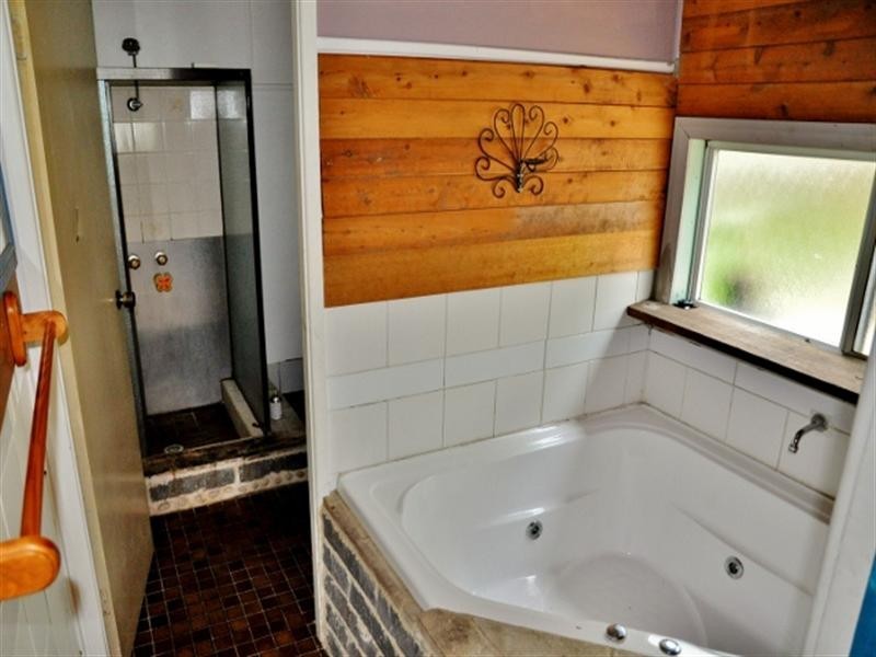 74 Scenic Drive, Budgewoi NSW 2262