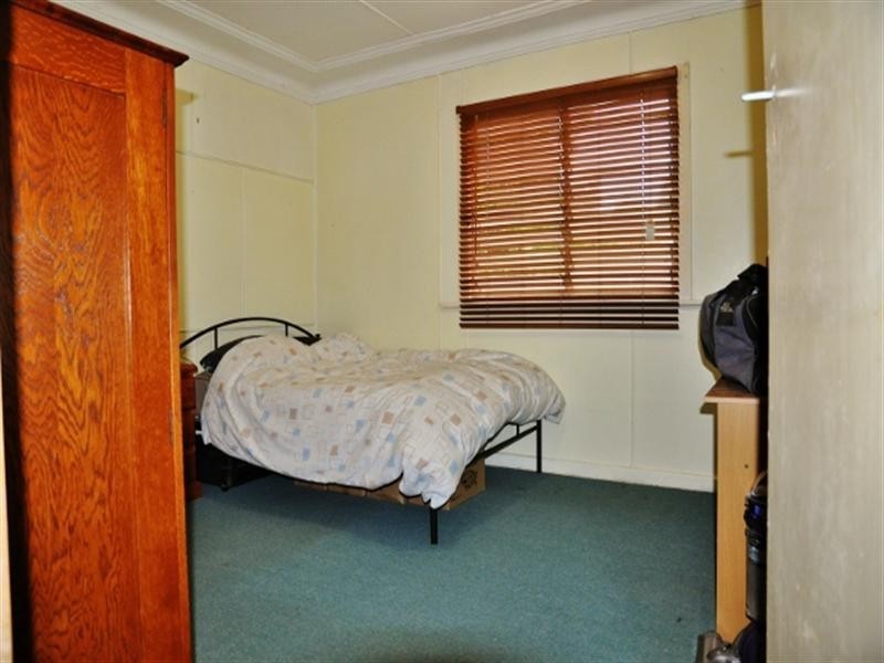 74 Scenic Drive, Budgewoi NSW 2262