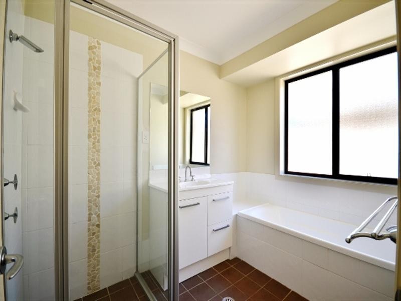 5 Regent Street, Buff Point NSW 2262