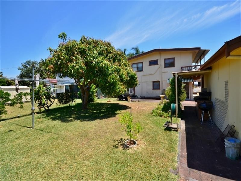 2/4 Kewalo Avenue, Budgewoi NSW 2262