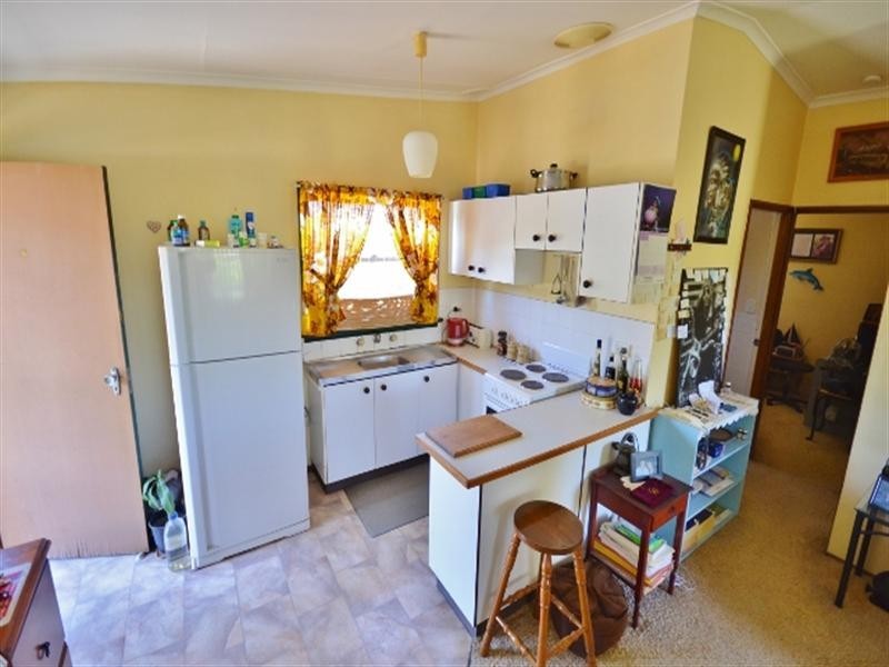 2/4 Kewalo Avenue, Budgewoi NSW 2262