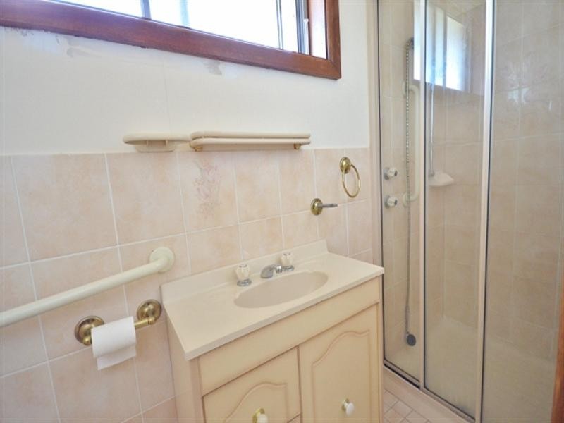 82 Brennon Road, Gorokan NSW 2263