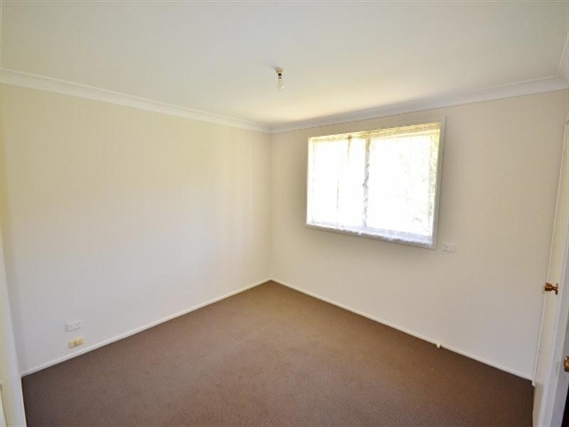 8/7 Pecan Close, Wyoming NSW 2250