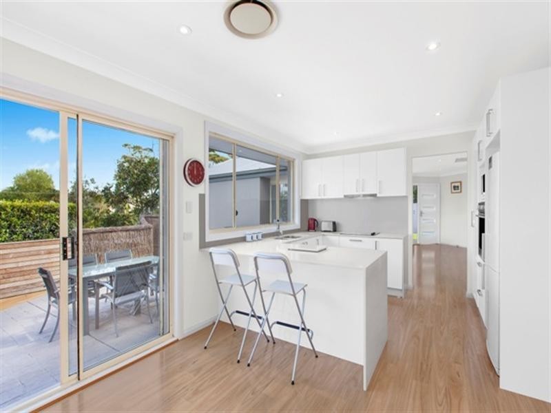 2B Tramway Road, North Avoca NSW 2260