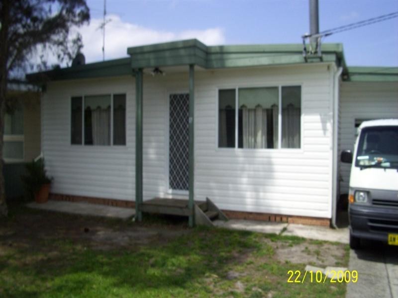 17 Denman Street, Doyalson NSW 2262