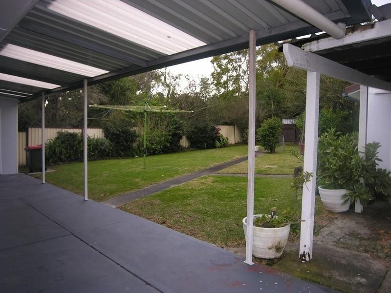 51 Lauren Avenue, Lake Munmorah NSW 2259