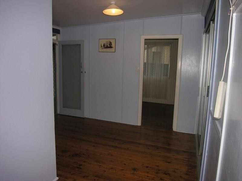 51 Lauren Avenue, Lake Munmorah NSW 2259