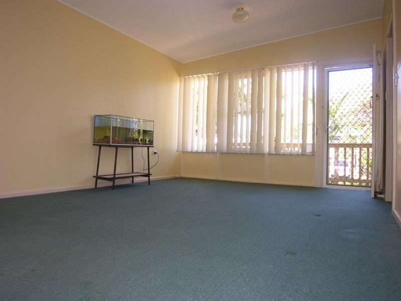 72 Delia Avenue, Budgewoi NSW 2262