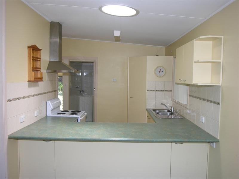 72 Delia Avenue, Budgewoi NSW 2262