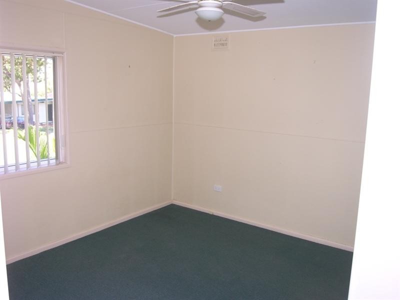 72 Delia Avenue, Budgewoi NSW 2262