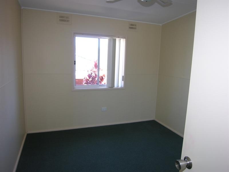 72 Delia Avenue, Budgewoi NSW 2262