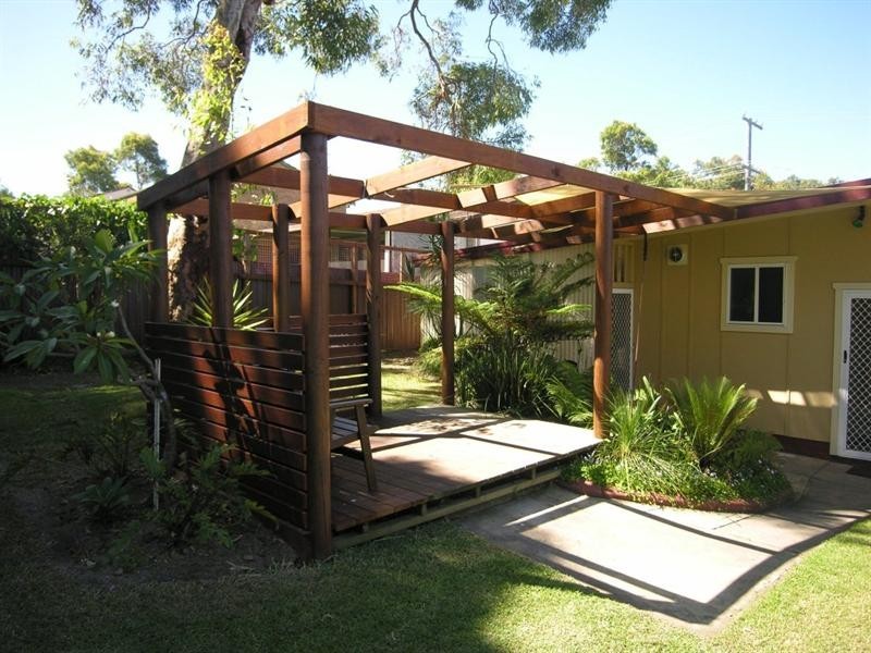 72 Delia Avenue, Budgewoi NSW 2262