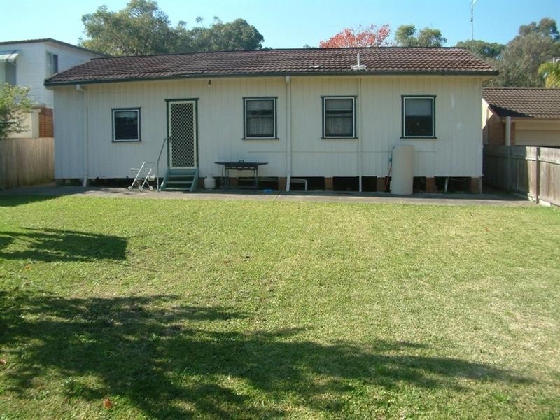 12 Wandewoi Avenue, San Remo NSW 2262