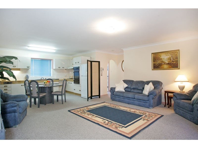 24 Sunset Pde., Chain Valley Bay NSW 2259
