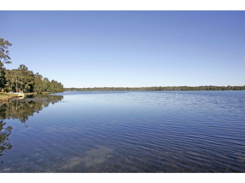 24 Sunset Pde., Chain Valley Bay NSW 2259