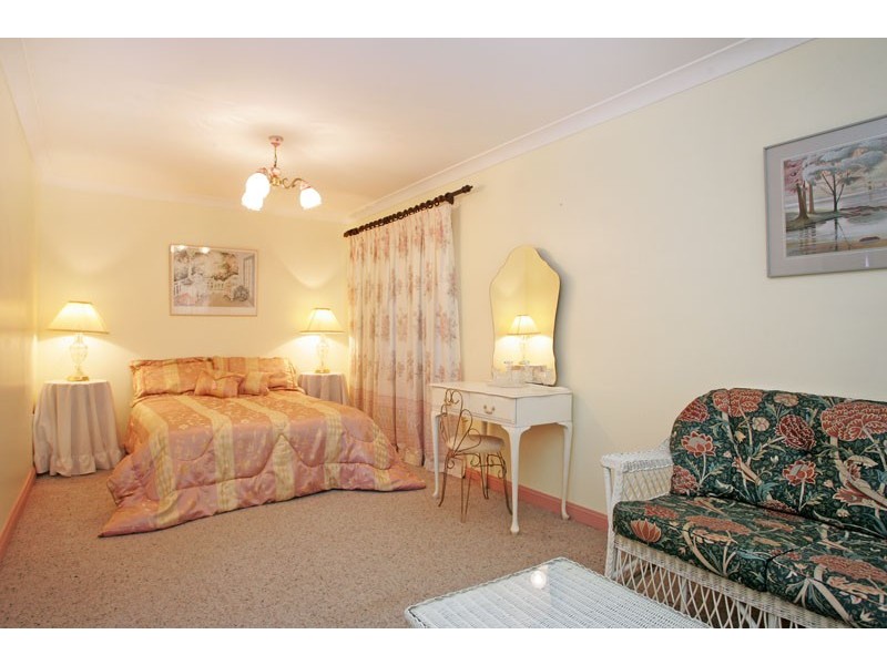 24 Sunset Pde., Chain Valley Bay NSW 2259